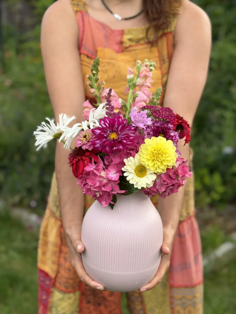 Murrayville Muse bouquet from Nero’s Langley Flower Shop